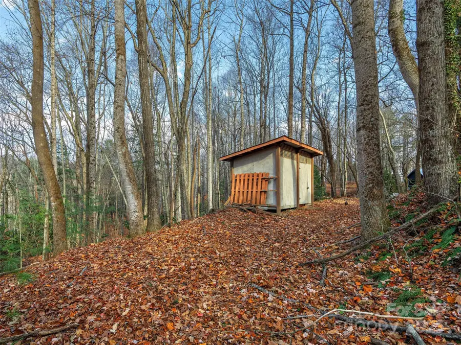 000 Indian Cave Park Road, Hendersonville, NC 28739 - Image #2