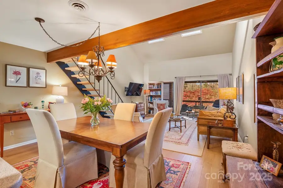 16 Lakemoor Lane, Hendersonville, NC 28739 - #3