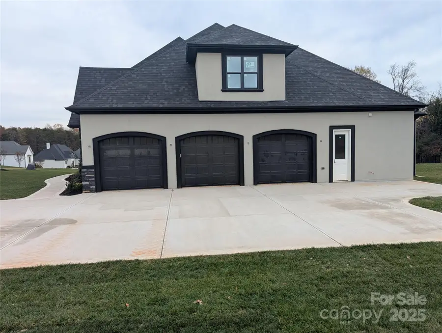 110 Hunts Landing Drive, Mooresville, NC 28117 - Image #2