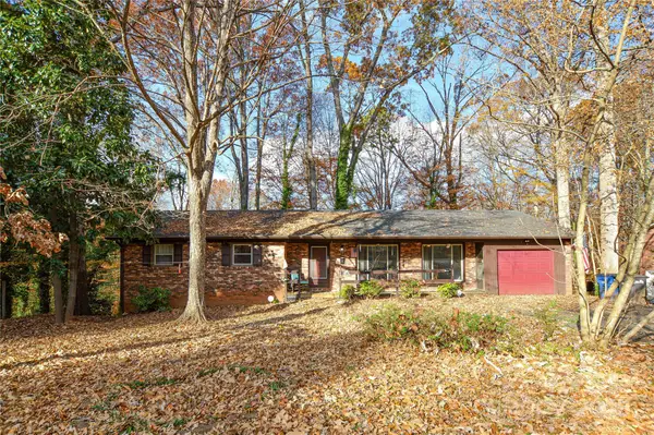 1405 Forest Park Drive #1, Statesville, NC 28677