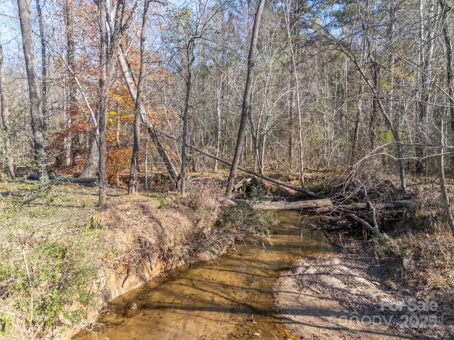 1905 Mcentire Road, Tryon, NC 28782 - Image #3