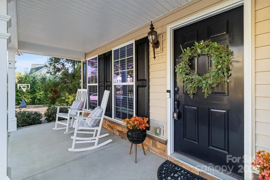 447 Leaf Arbor Court, Lake Wylie, SC 29710 - Image #3