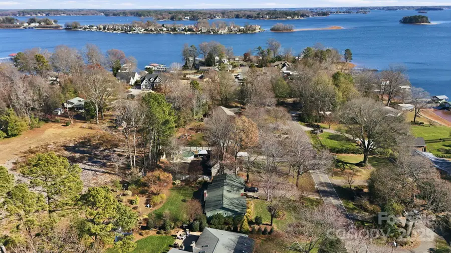 3015 Lake Shore Road S, Denver, NC 28037 - Image #3