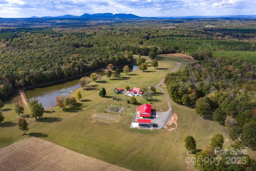 1260 Beaver Island Trail Road, Walnut Cove, NC 27052 - Image #3