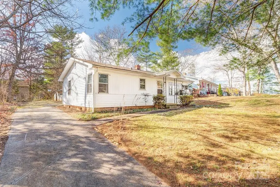 88 Blake Drive, Arden, NC 28704 - Image #2