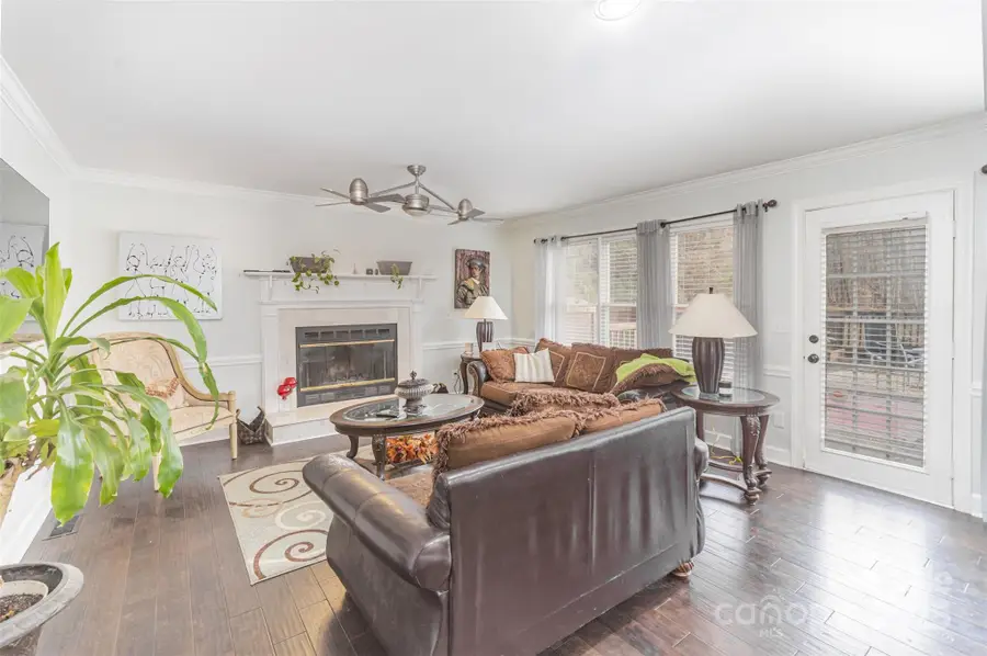 7236 Cobblecreek Drive, Matthews, NC 28104 - Image #2