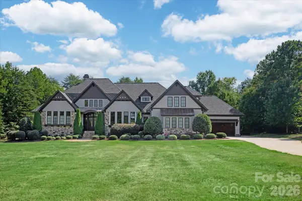 9809 Saddle Avenue, Waxhaw, NC 28173