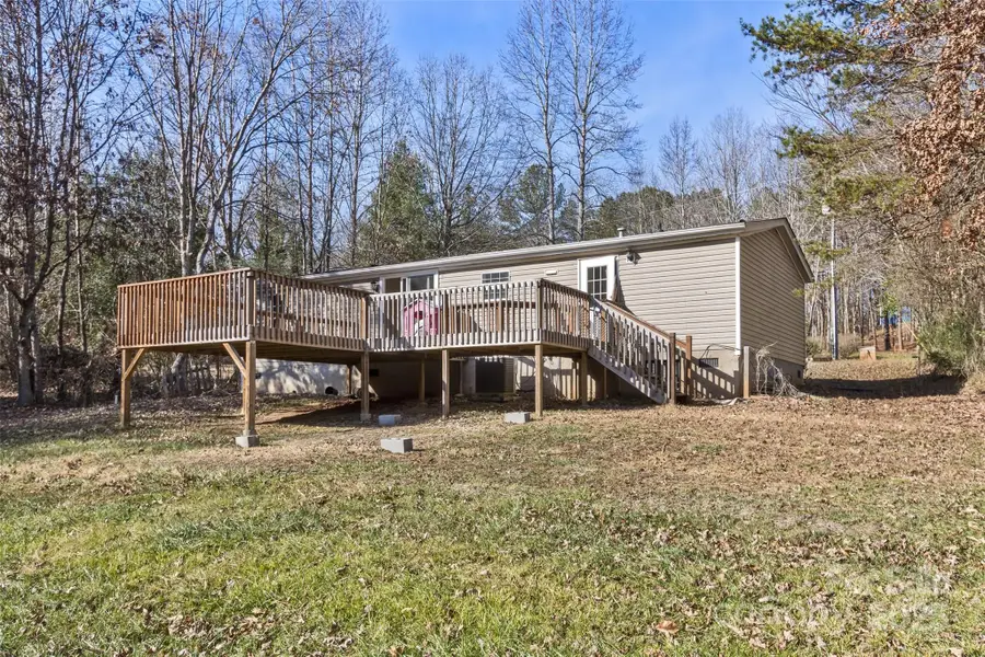 142 River Breeze Drive, Morganton, NC 28655 - Image #2