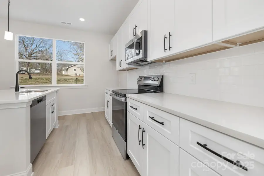 270 N Lackey Street, Statesville, NC 28677 - Image #3