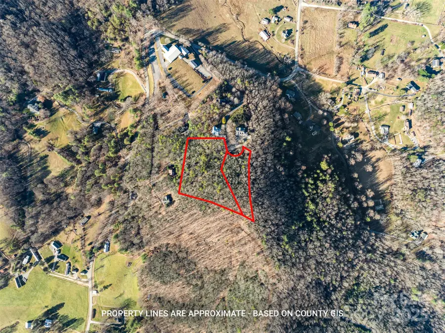 9999 North Fork Road #5 & 6, Black Mountain, NC 28711 - Image #3