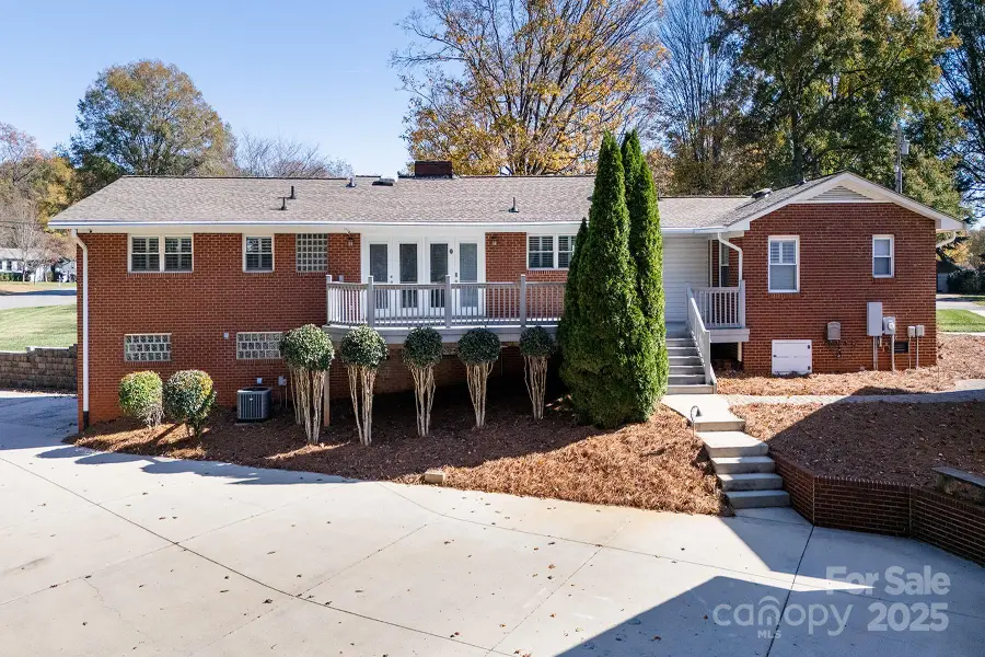 100 Joyce Avenue, Huntersville, NC 28078 - Image #2