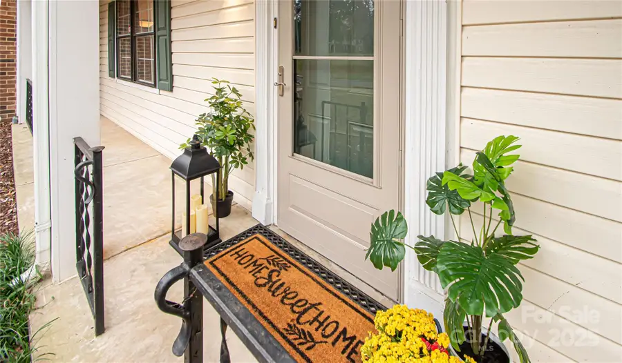 8839 Hunter Ridge Drive, Charlotte, NC 28226 - Image #3