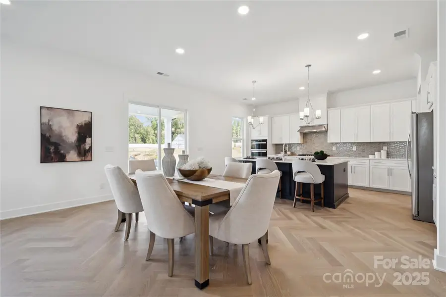 6007 Moonglade Lane #427, Charlotte, NC 28269 - Image #2