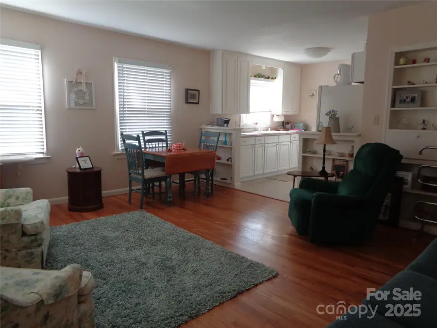 230 Leisure Lane, Waynesville, NC 28786 - Image #3