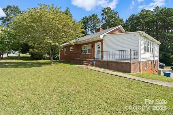 1916 W Jake Alexander Boulevard W, Salisbury, NC 28147