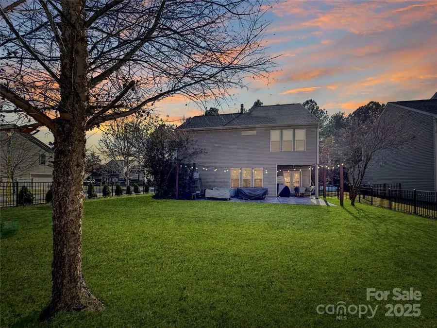 12835 Heritage Vista Drive, Huntersville, NC 28078 - Image #2