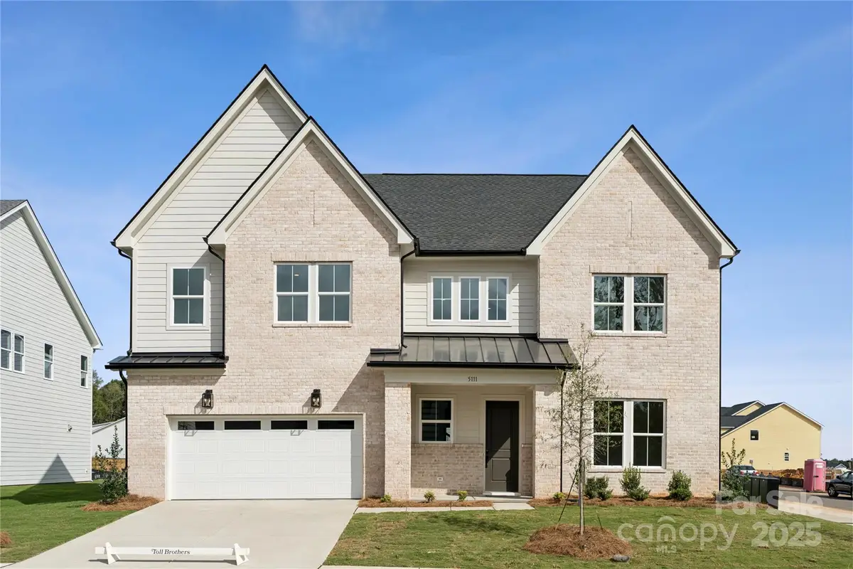 5111 Mint Harbor Way #408, Charlotte, NC 28269 - Image #1