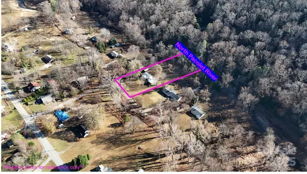 109 Wall Road, Tryon, NC 28782