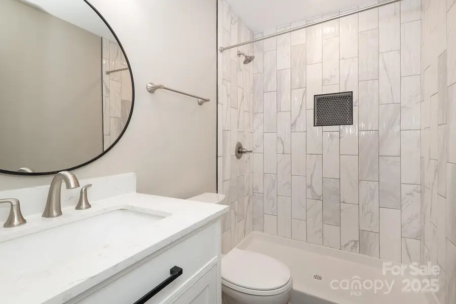 6432 Old Pineville Road, Charlotte, NC 28217 - Image #2