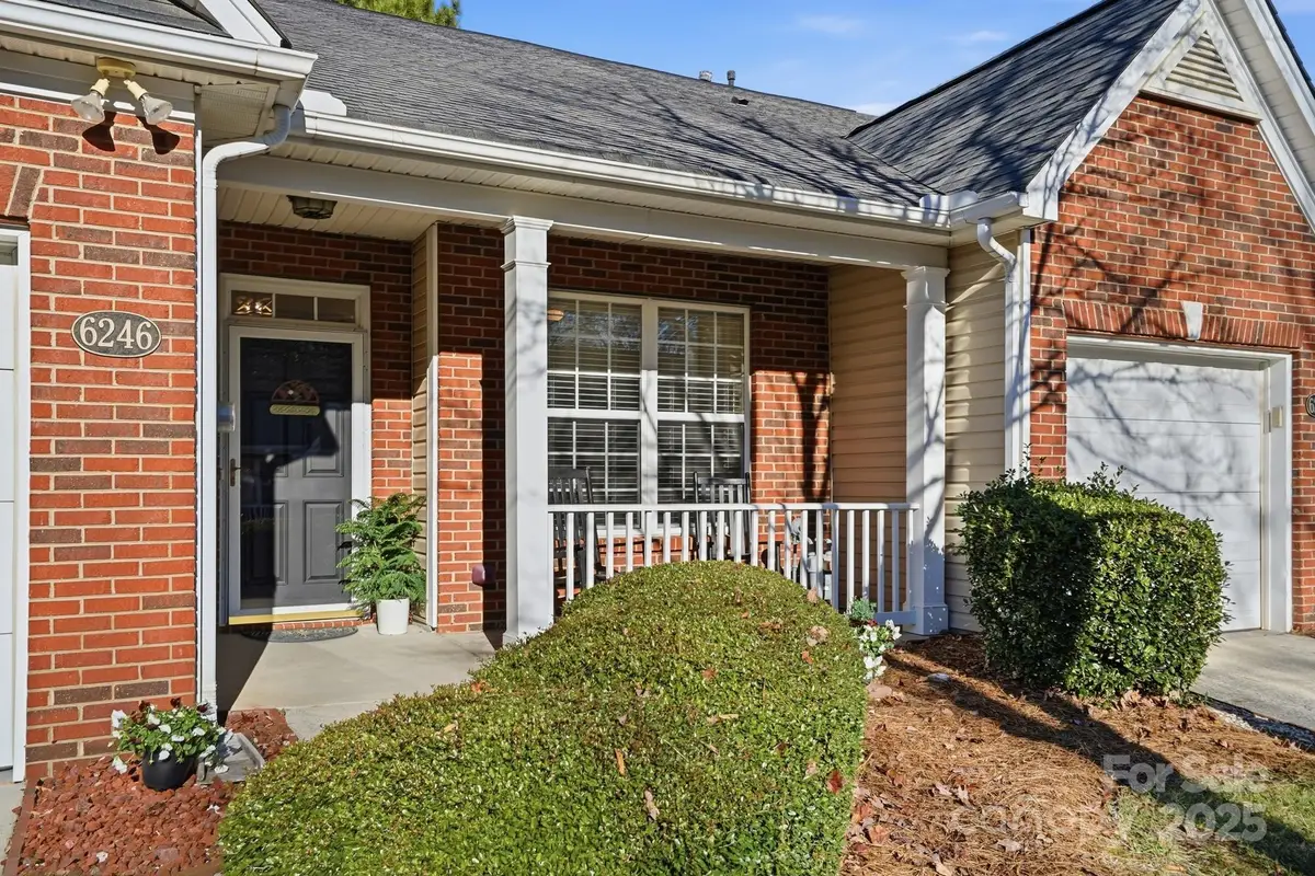 6246 Meadow Glen Lane, Harrisburg, NC 28075 - Image #1