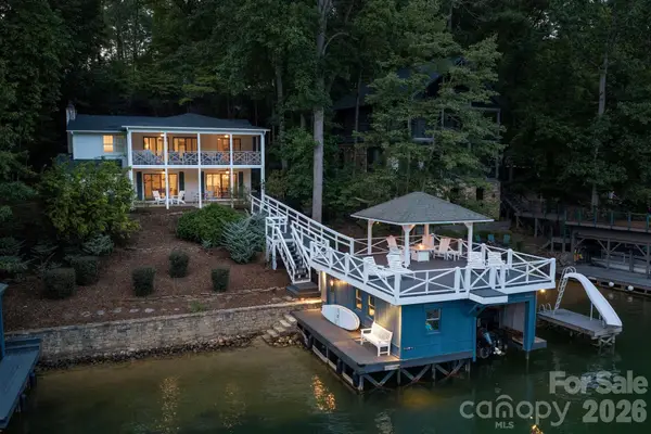 183 Blarney Road, Lake Lure, NC 28746