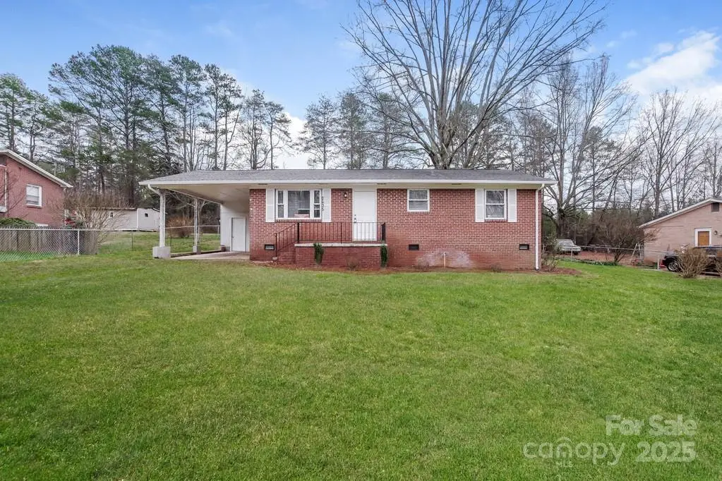 2635 Skyland Drive, Gastonia, NC 28052 - Image #1