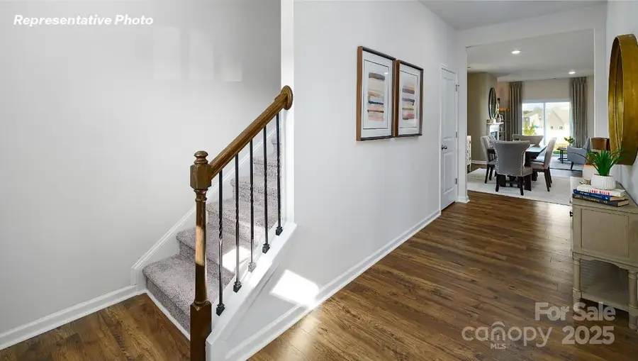 5027 Shallow Brook Drive, Charlotte, NC 28215 - Image #2