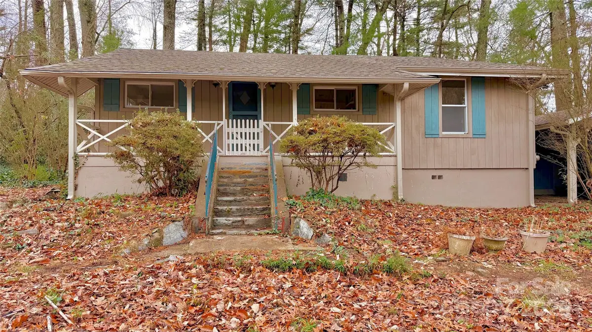 495 Armstrong Avenue, Hendersonville, NC 28739 - Image #1