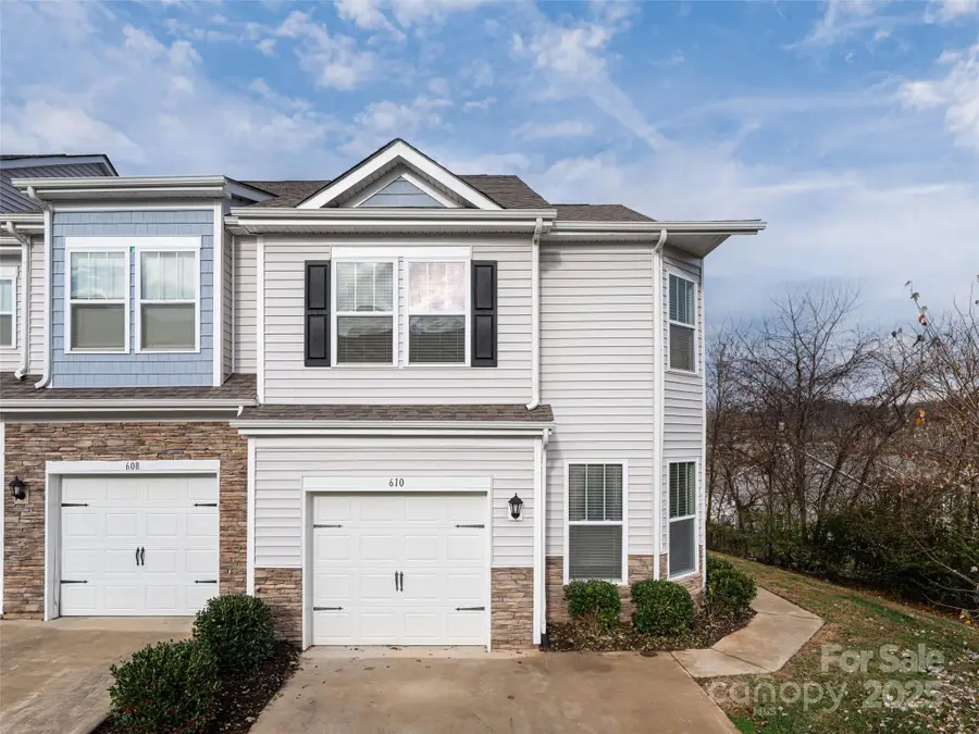 610 Santa Clara Drive, Asheville, NC 28806 - Image #2