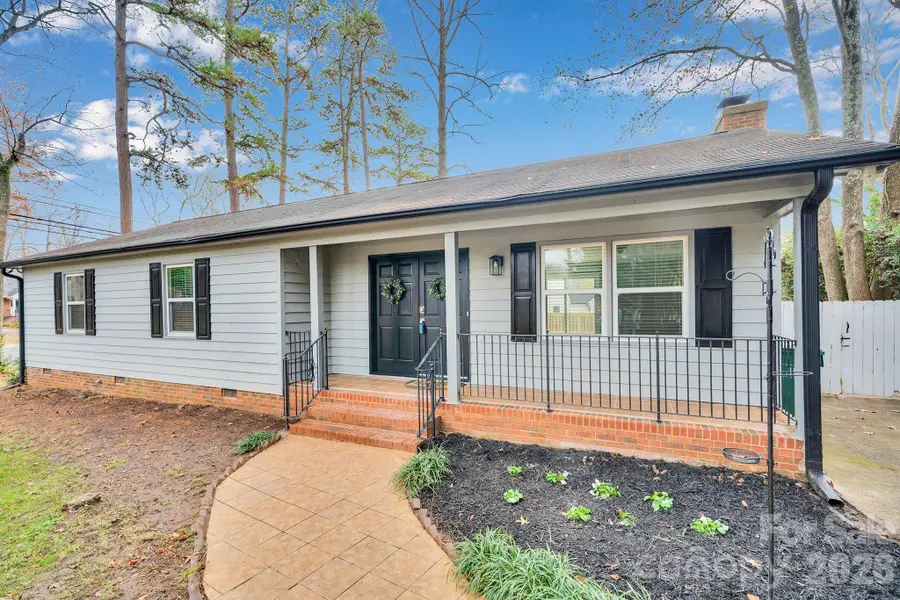 1440 Jodhpur Court, Charlotte, NC 28212 - Image #2