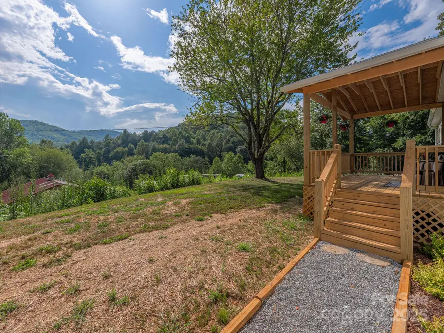 15 Joe Davis Road, Sylva, NC 28779 - Image #3