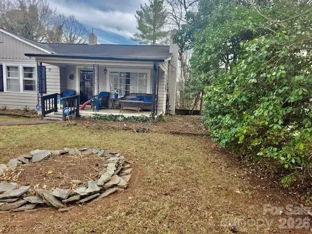 1003 Pennton Avenue Sw, Lenoir, NC 28645 - Image #2