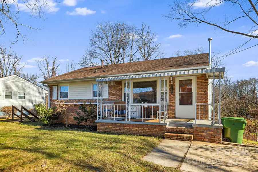 7 Crestland Road, Asheville, NC 28803 - Image #3