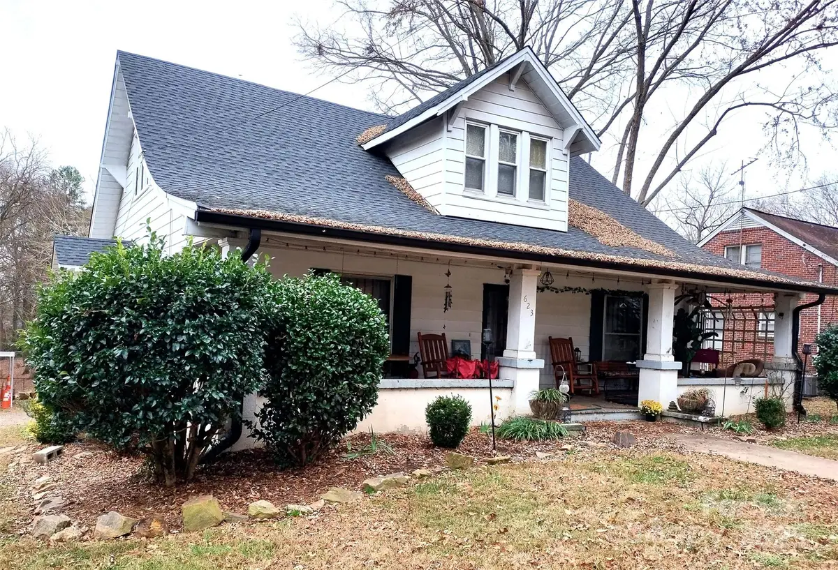 623 4th Avenue Sw, Hickory, NC 28602 - Image #1