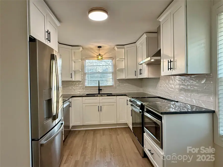 647 E Black Street, Rock Hill, SC 29730 - Image #3