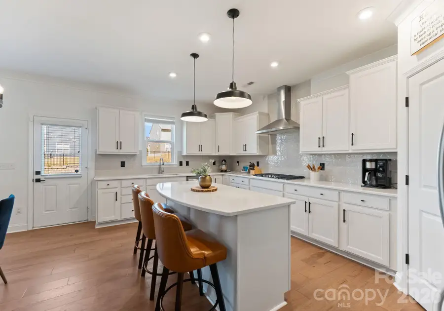 11016 Larkslea Lane, Charlotte, NC 28278 - Image #2