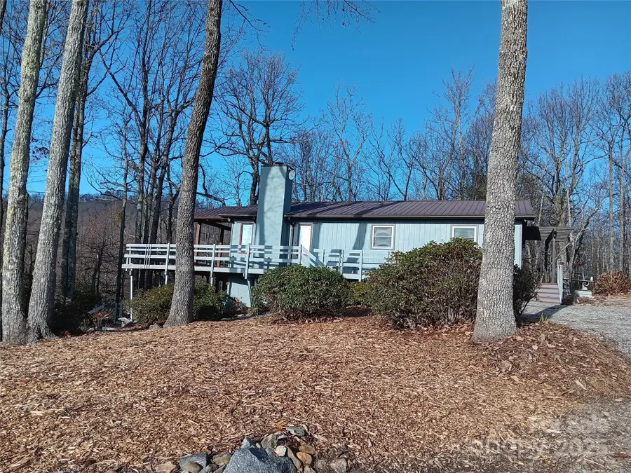 3107 Mckenzie Way N, Old Fort, NC 28762 - Image #2