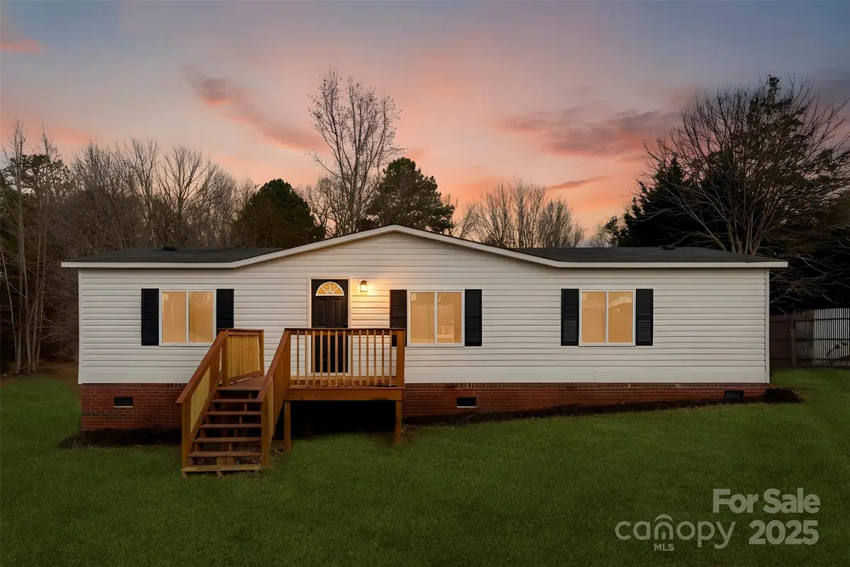 226 Muldoon Lane, Clover, SC 29710 - Image #1