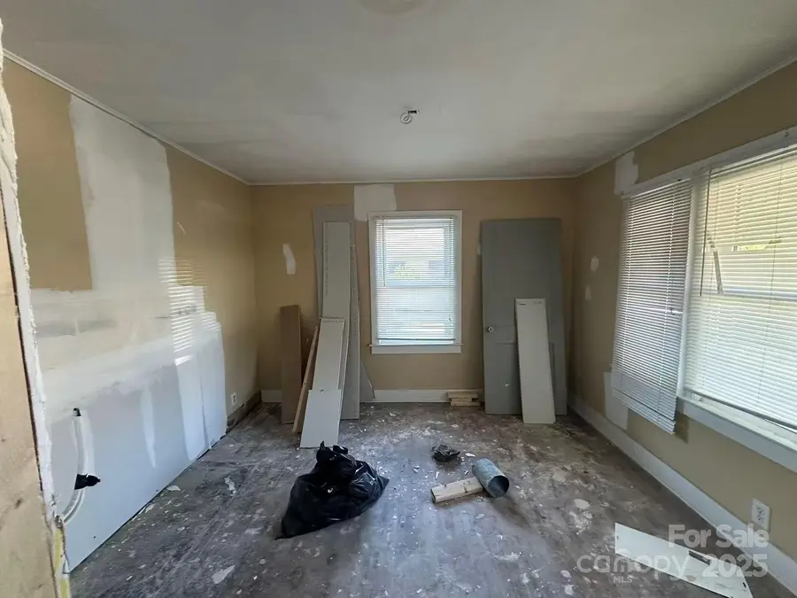 112 E Elliott Street, Fort Mill, SC 29715 - Image #3