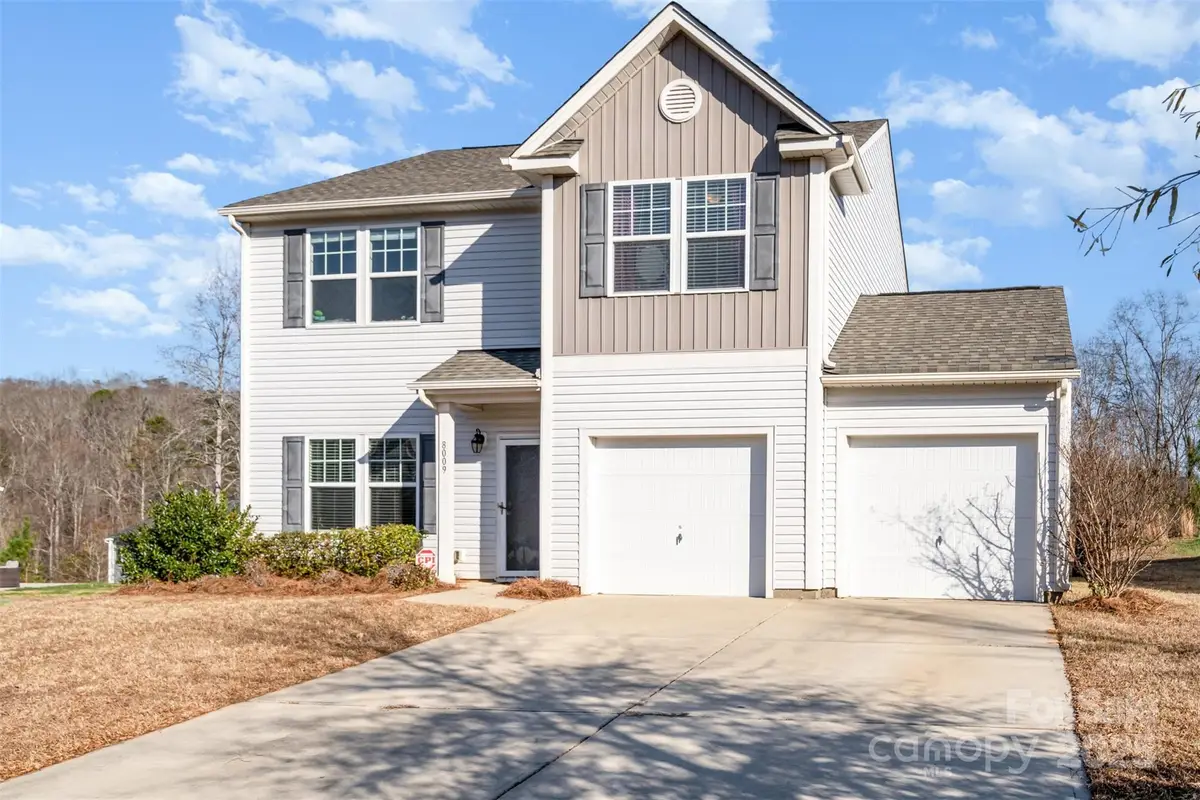 8009 Camden Crossing, Lowell, NC 28098 - Image #1