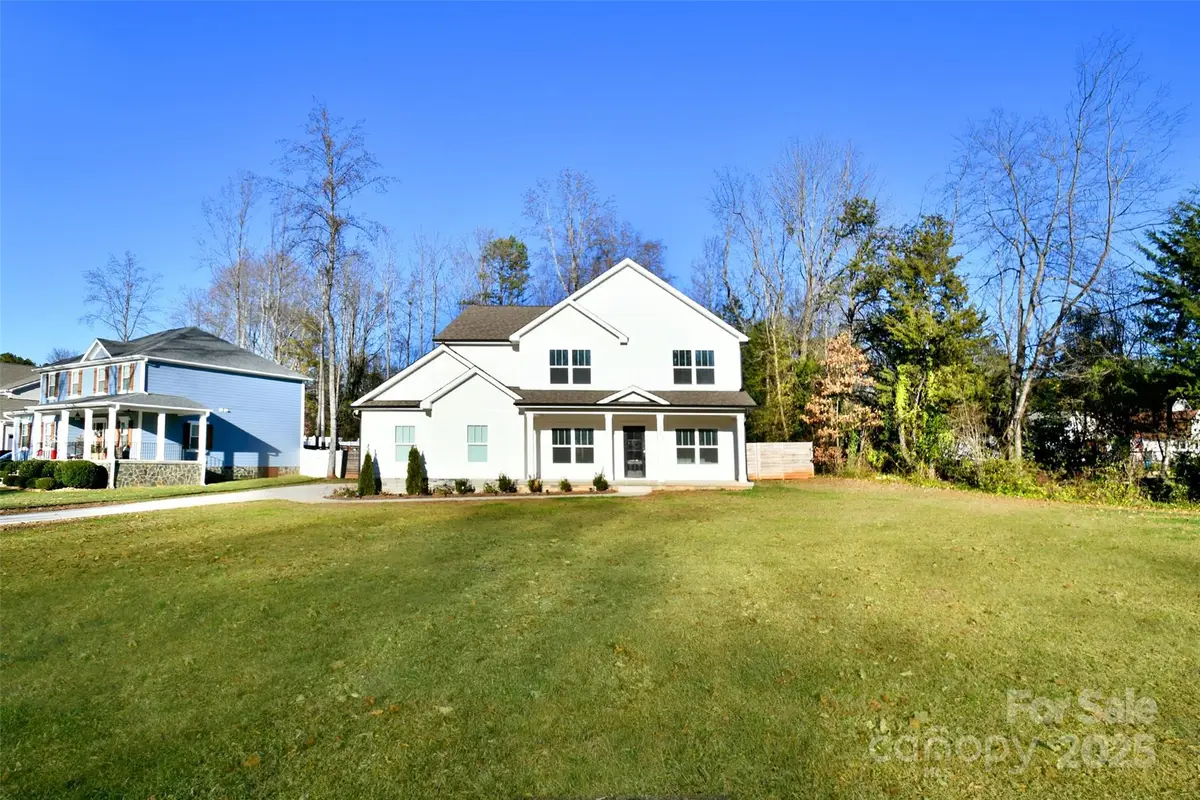 350 Sundown Road, Mooresville, NC 28117 - Image #1
