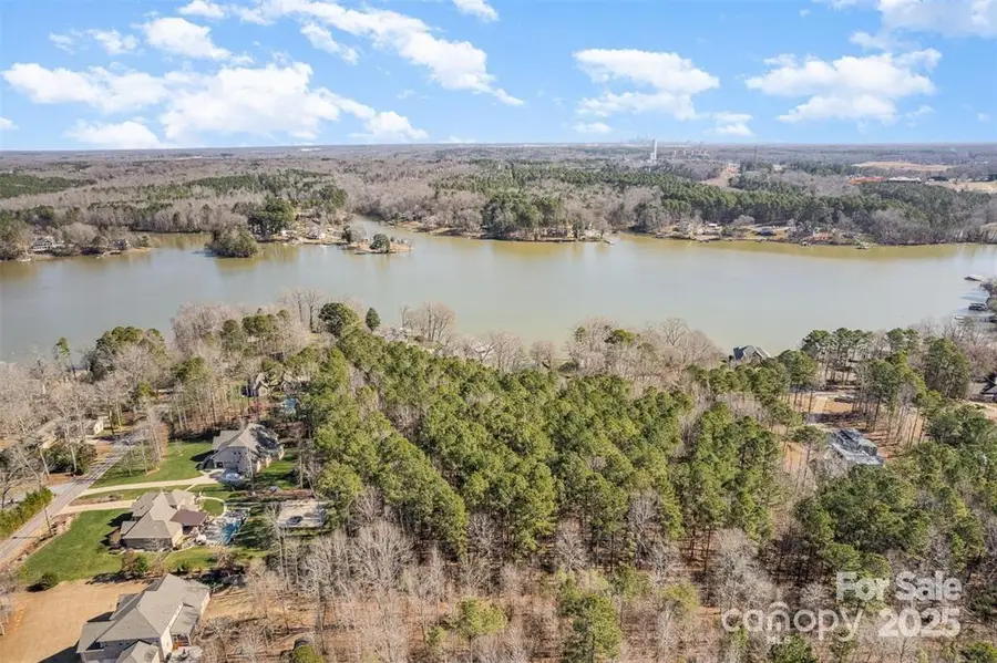 2810 Lakefront Drive, Belmont, NC 28012 - Image #2