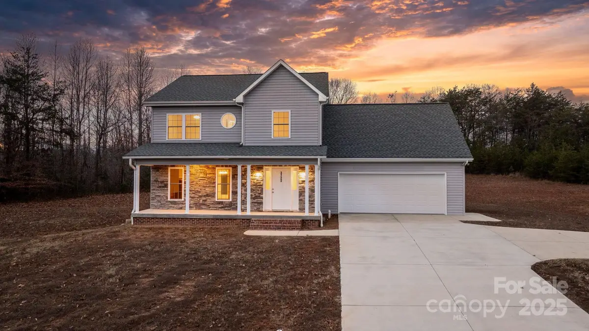 3723 Franklin Court, Newton, NC 28658 - Image #1