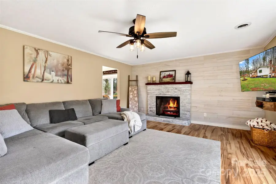 45 Due West Road, Hendersonville, NC 28792 - Image #3