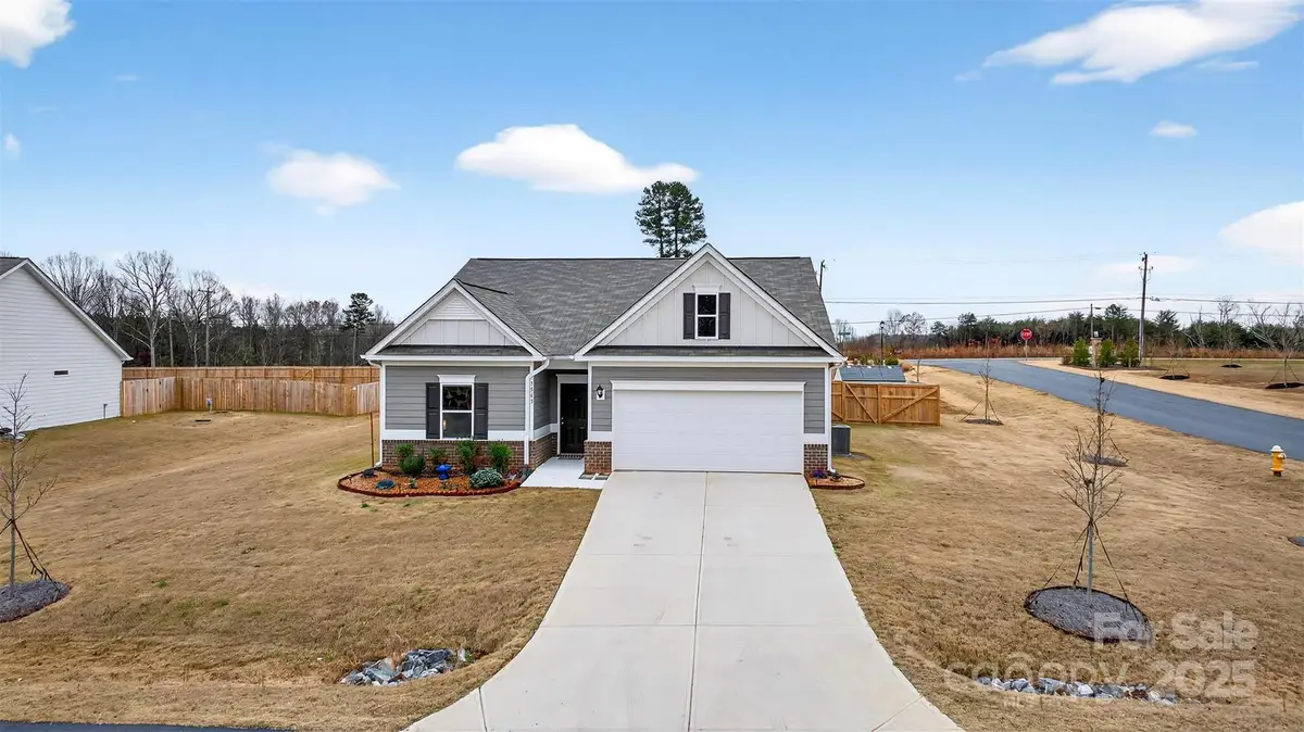 7563 Bridle Court, Sherrills Ford, NC 28673 - Image #1