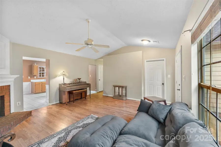 7335 Henderson Park Road, Huntersville, NC 28078 - Image #3