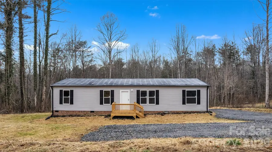 2113 Green Haven Court, Morganton, NC 28655 - Image #2