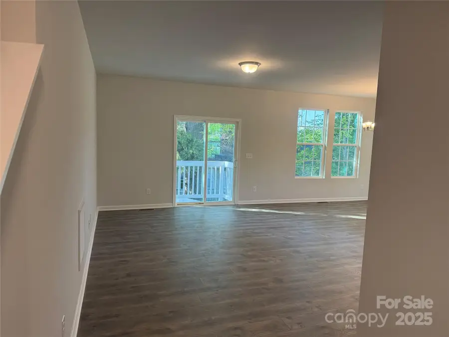 7 Scott Street Sw, Concord, NC 28025 - Image #2