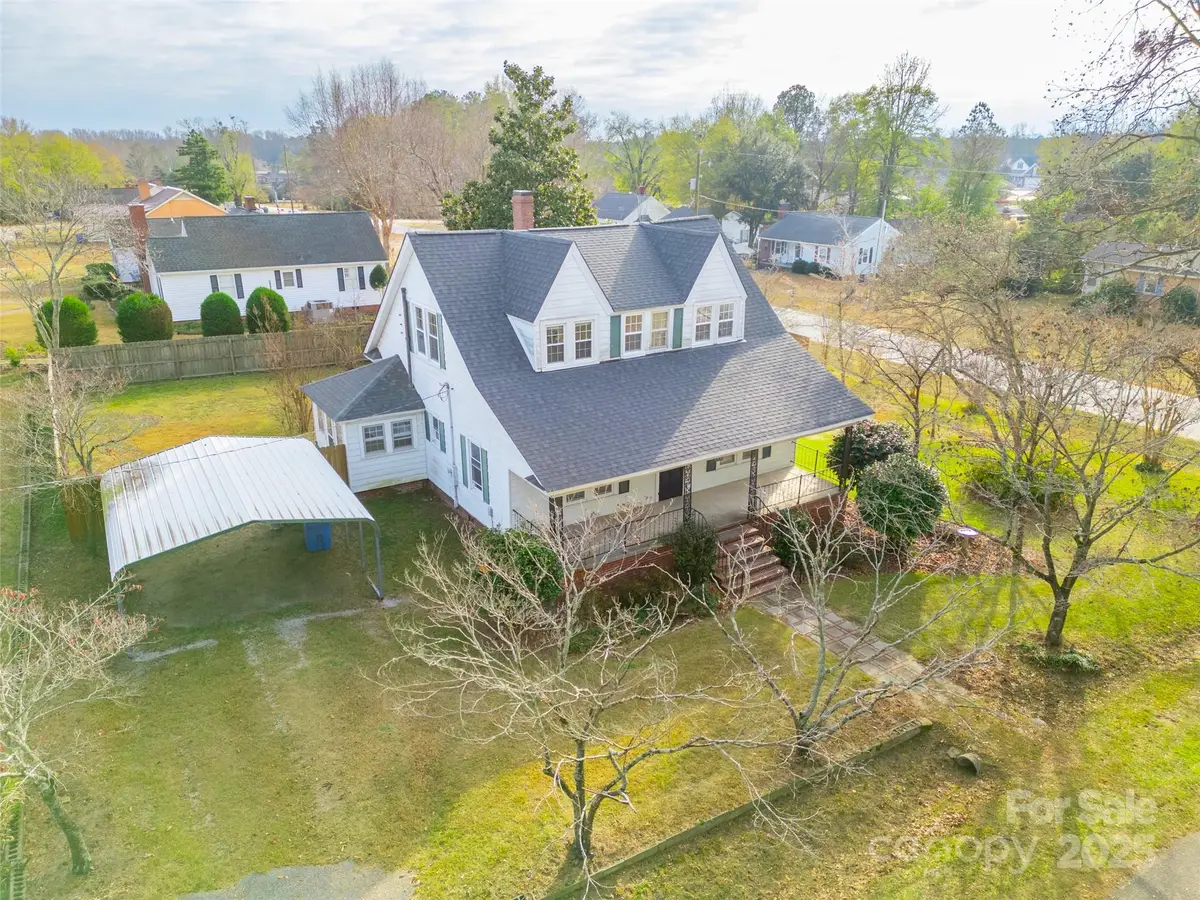 315 W Blakeney Street, Pageland, SC 29728 - Image #1