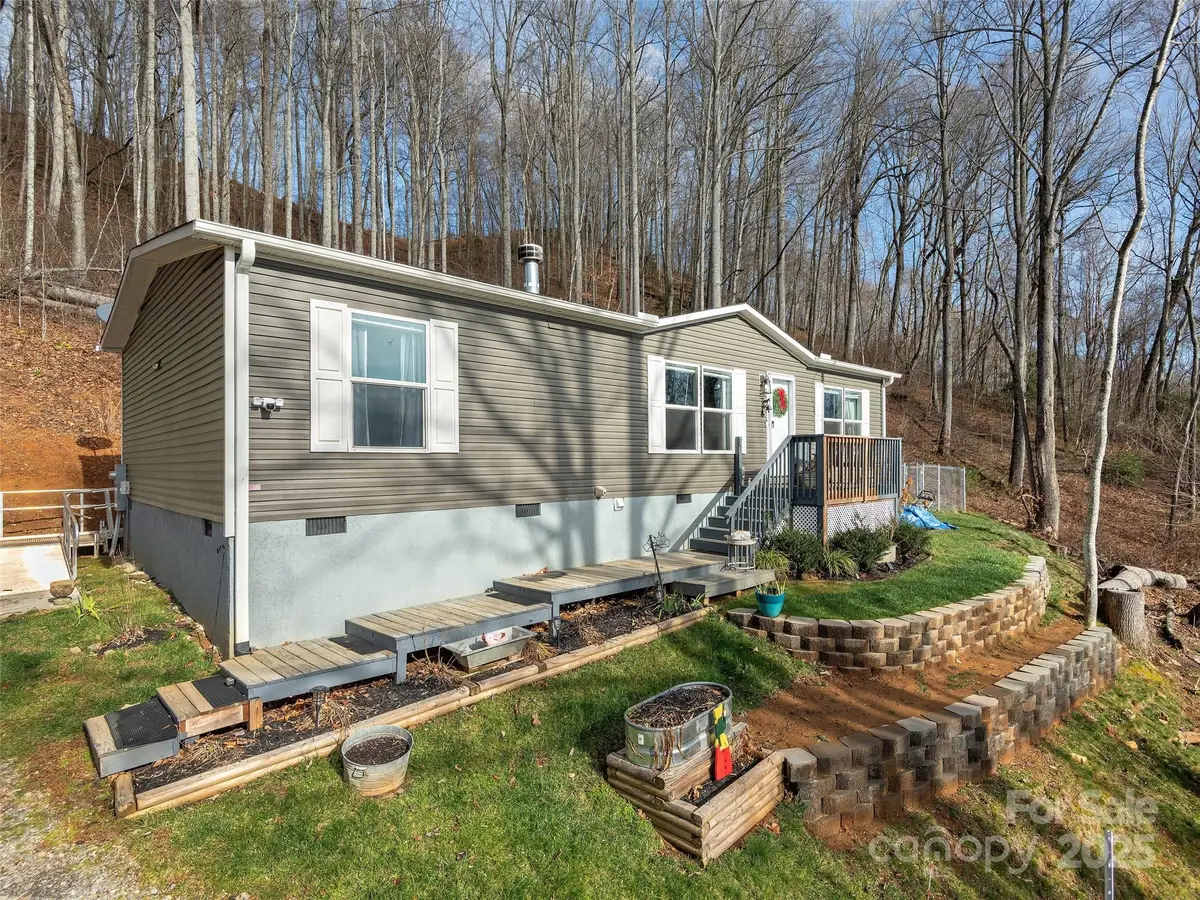 424 Arrington Acres Drive, Waynesville, NC 28786 - Image #1